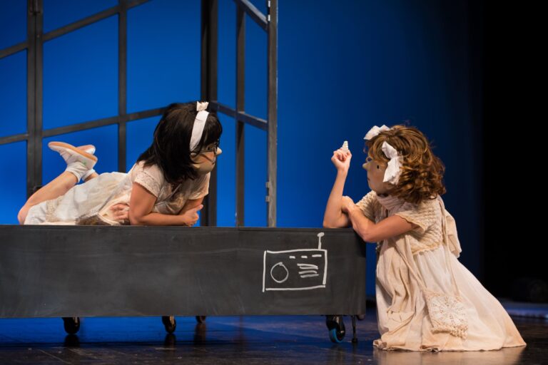 thumbnail_Amour - 1 (ph Guillermo Casas)