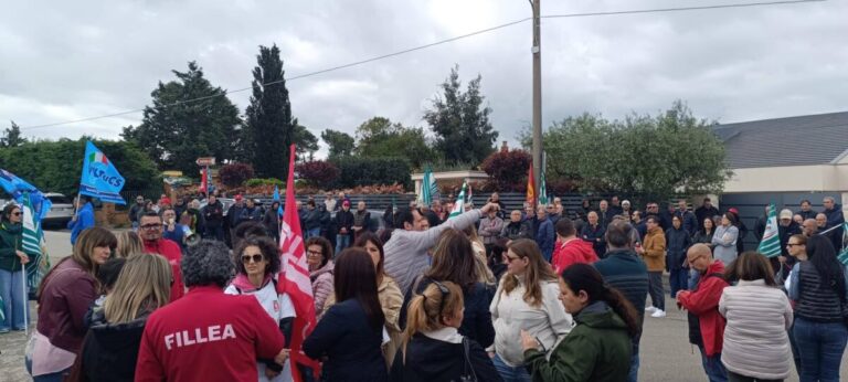 presidio-lavoratori-natuzzi